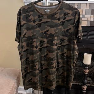 mens Old Navy Tee
